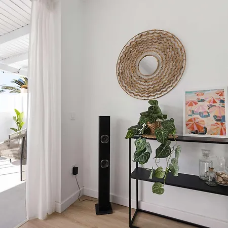 Ferlen House Ocean Breeze Retreat In Apartamento Playa Honda (Lanzarote)