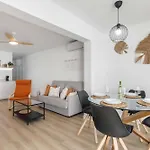 아파트 Ferlen House Ocean Breeze Retreat In *