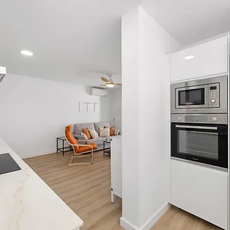아파트 Ferlen House Ocean Breeze Retreat In *