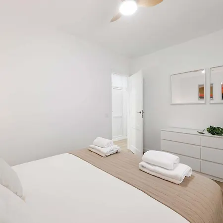 Apartment Ferlen House Ocean Breeze Retreat In *