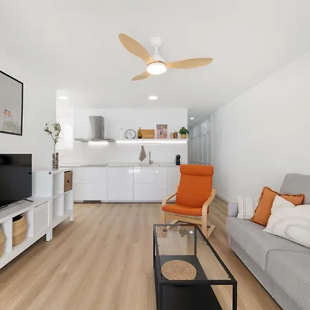 Ferlen House Ocean Breeze Retreat In *