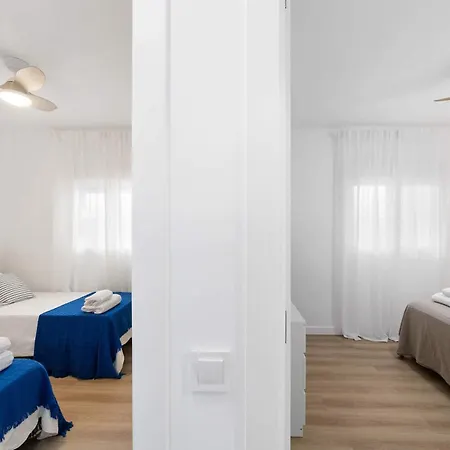 アパート Ferlen House Ocean Breeze Retreat In *